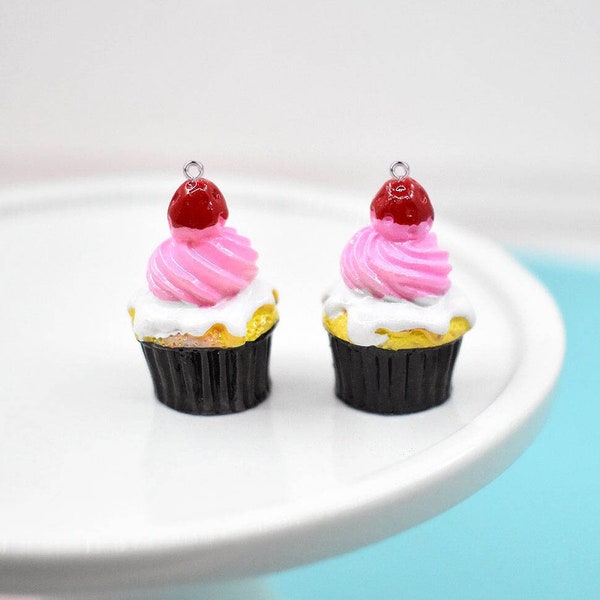 6 Stück Kawaii Sahne Cupcake Charms 3D Muffin Charms Pie Food Ohrring Teile DIY Schlüsselanhänger Armband Halskette Schmuck Zubehör Bastelbedarf, H253
