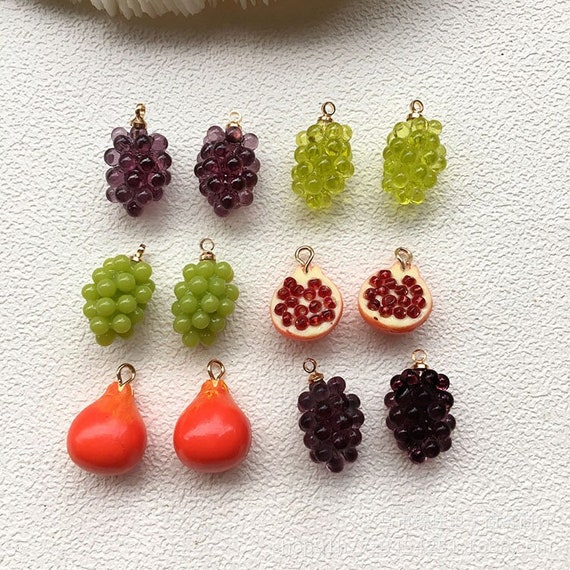 2pcs Resin Fruit Charms Grape Jewelry Plastic Fruit Pendant Resin Charm DIY Bracelet  Necklace Earring Jewelry Findings Craft Supplies, H3 