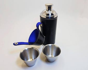 Aspinal of London Lederflasche - Edelstahl 8 Unzen Flachmann mit Cabrio Cap Cups