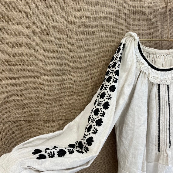 traditional Romanian folk blouse with embroidery - image 9
