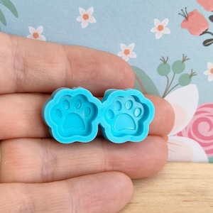 Tiny Animal Paw Silicone Moulds, Stud earring Moulds, Dog Paw Mould, minimalistic Moulds, Small Resin Moulds for Stud earrings.