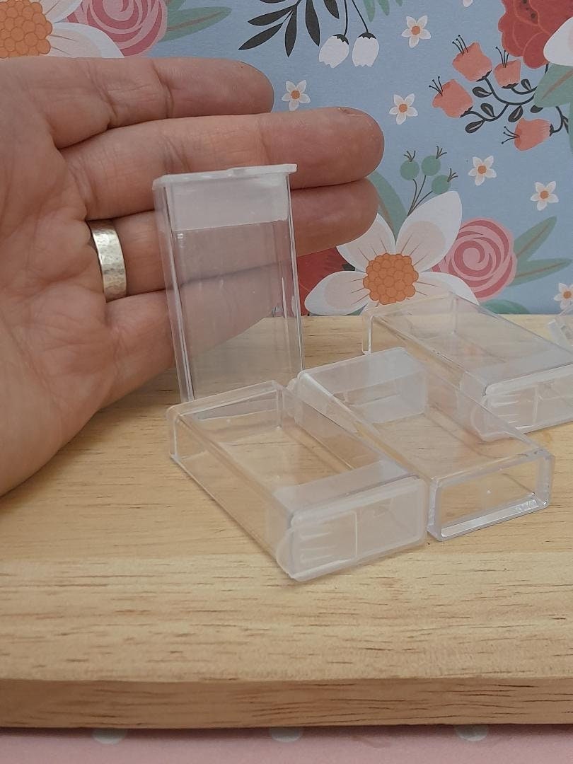 Five CLEAR Screw-top BEAD CONTAINERS Many Uses 