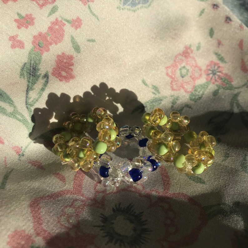 Chunky beaded flower rings