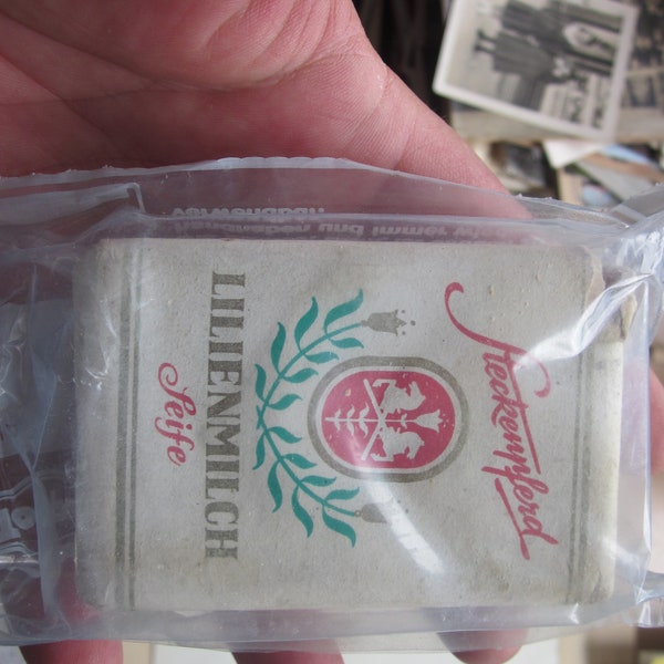 old soap Not for use, collector's item Steckenpferd Lilienmilch Seife