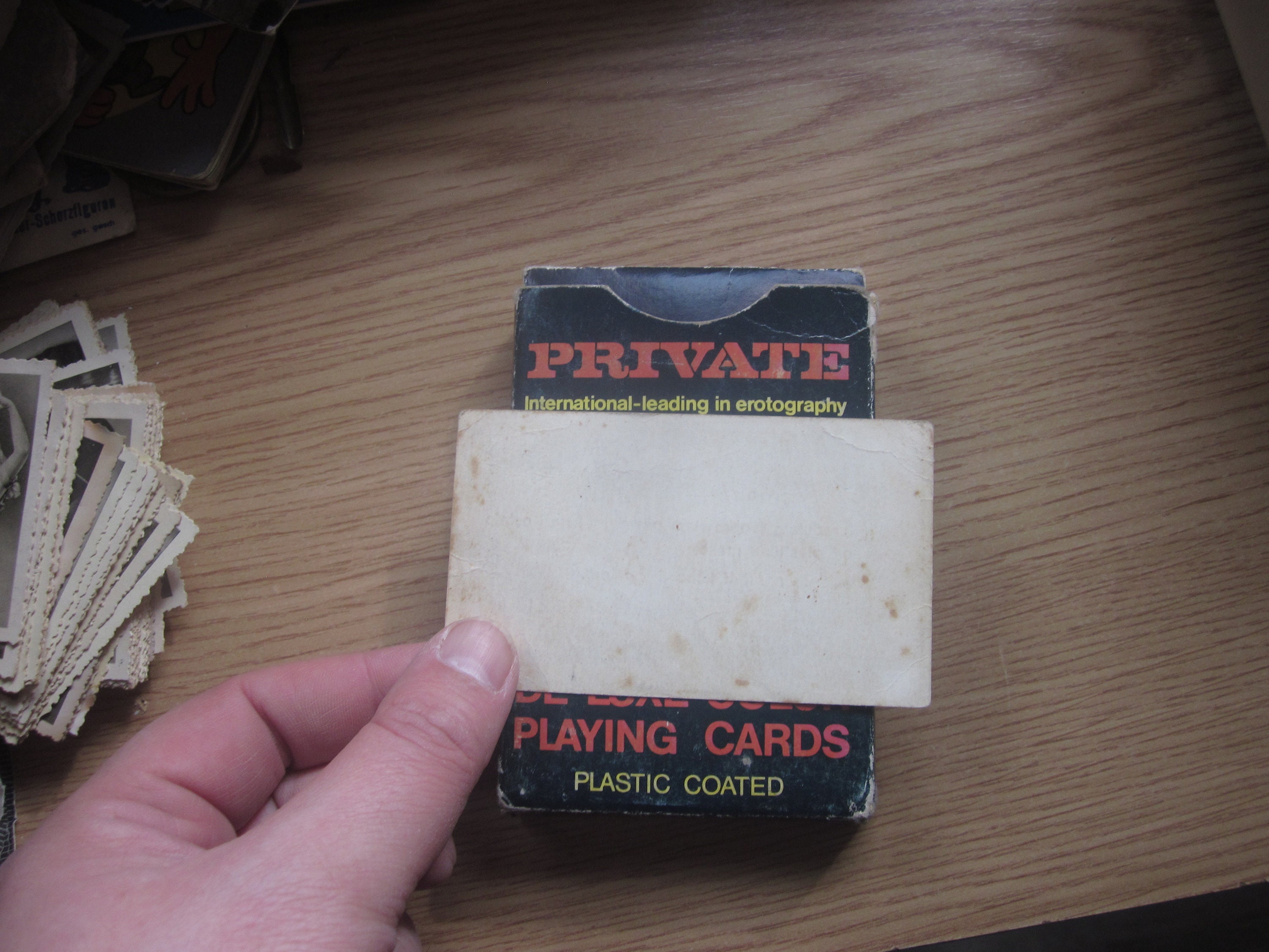 De luxe playing cards hotsell