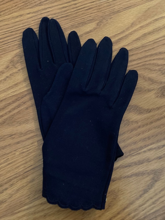 Vintage gloves, navy blue wrist length