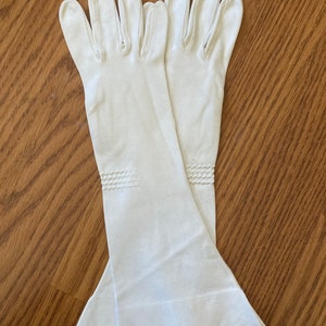 Vintage Gloves, gauntlet length with stitching detail