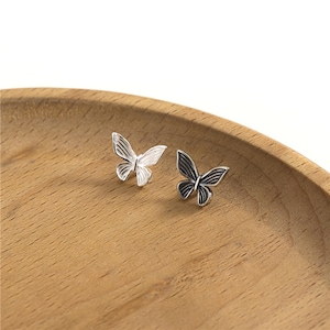 Sterling Silver Butterfly Button Beads, Winged Bead, Insect Bead, Garden Bead, Nature Bead, Bracelet Spacer, Animal Bead, Fluttering Bead