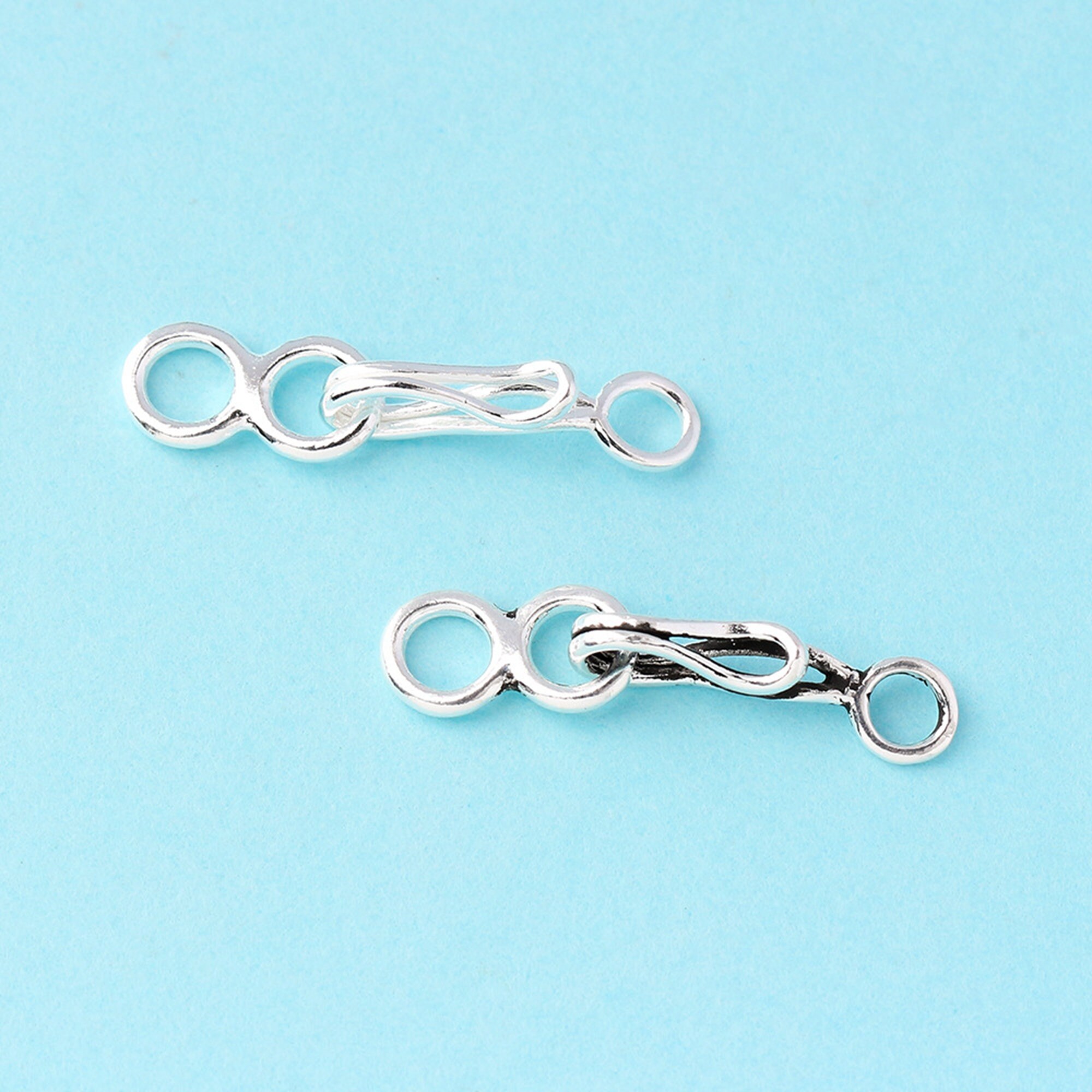 Sterling Silver Hook and Eye Clasps, 925 Silver Thin Hook Clasps, Polished  Hook and Eye Connector, Clasp Connector for Necklace -  Canada