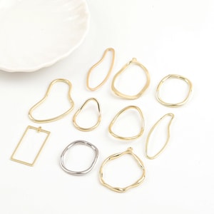Förgyllt oregelbundet runt berlockhänge, geometriskt armband, konkavt örhänge, bohemiska smycken, halsband med oregelbunden cirkel, enkel berlock