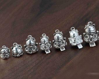 Antique Silver Kitty Cat Charms 12 L1017 