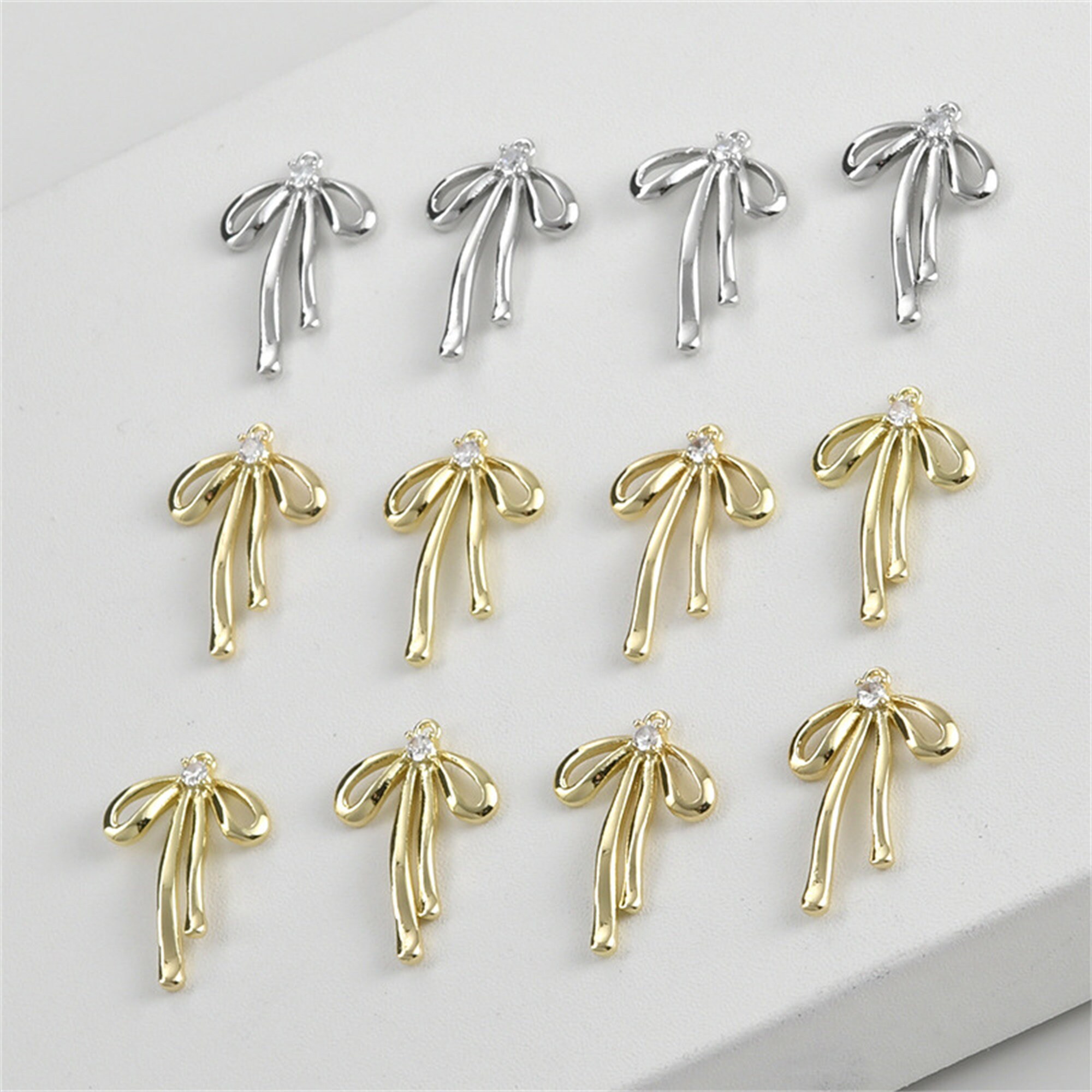 14K ゴールドメッキ CZ リボンチャームペンダント、蝶結びブレスレット
