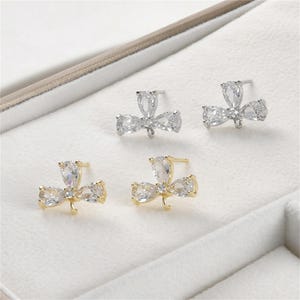 14K Vergoldete CZ Blatt Ohrring Post w / offene Schleife, Baum Blatt Ohrstecker, Barock Ohrstecker, Pflanzen Post Ohrringe, Ohrring Komponente