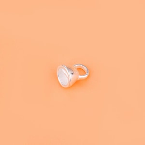 Sterling zilveren koordeindkap met lus, ronde eindkapconnector van S925 zilver, kralentip voor het maken van kettingen, armbanden en doe-het-zelf sieraden.