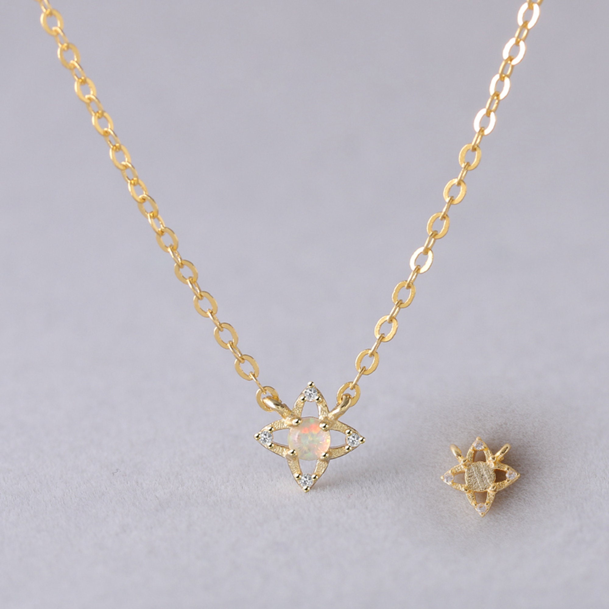 Four Star Necklace - Etsy