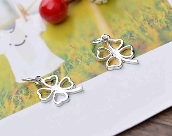 Dije de trébol de plata esterlina, pulsera de hojas, collar de plantas, pendiente de la fortuna, joyería del Día de San Patricio, dije de trébol de cuatro hojas