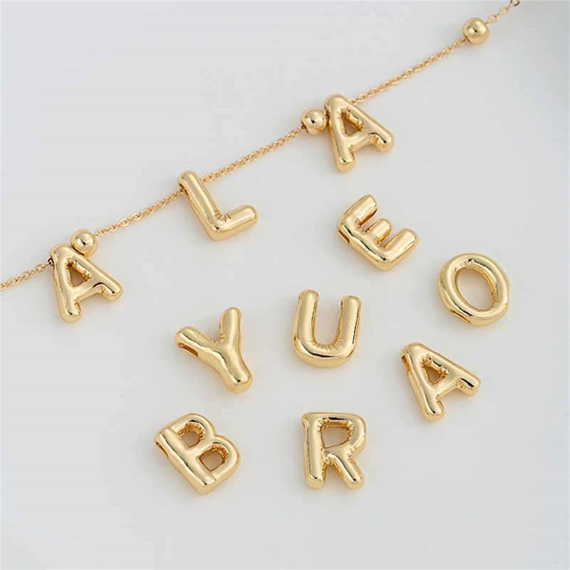 14K ゴールドメッキ文字ビーズ、アルファベットビーズ、イニシャル
