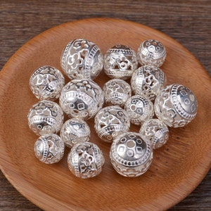 Sterling Silver Clover Beads, Four Leaf Bead, Lucky Bead, Fortune Bead, Nature Bead, Bracelet Spacer, Irish Bead, Plant Bead,Round Ball Bead