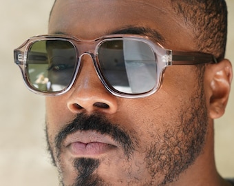 Y2K Men Brown Retro Square Sunglasses Transparent Frame with Green Lens