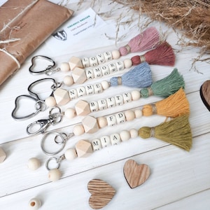 Sleutelhanger kwastje houten kralen Naam aangepaste sleutelhanger Gepersonaliseerde cadeau Leuke auto-accessoires Bag Charm Hart sleutelhanger