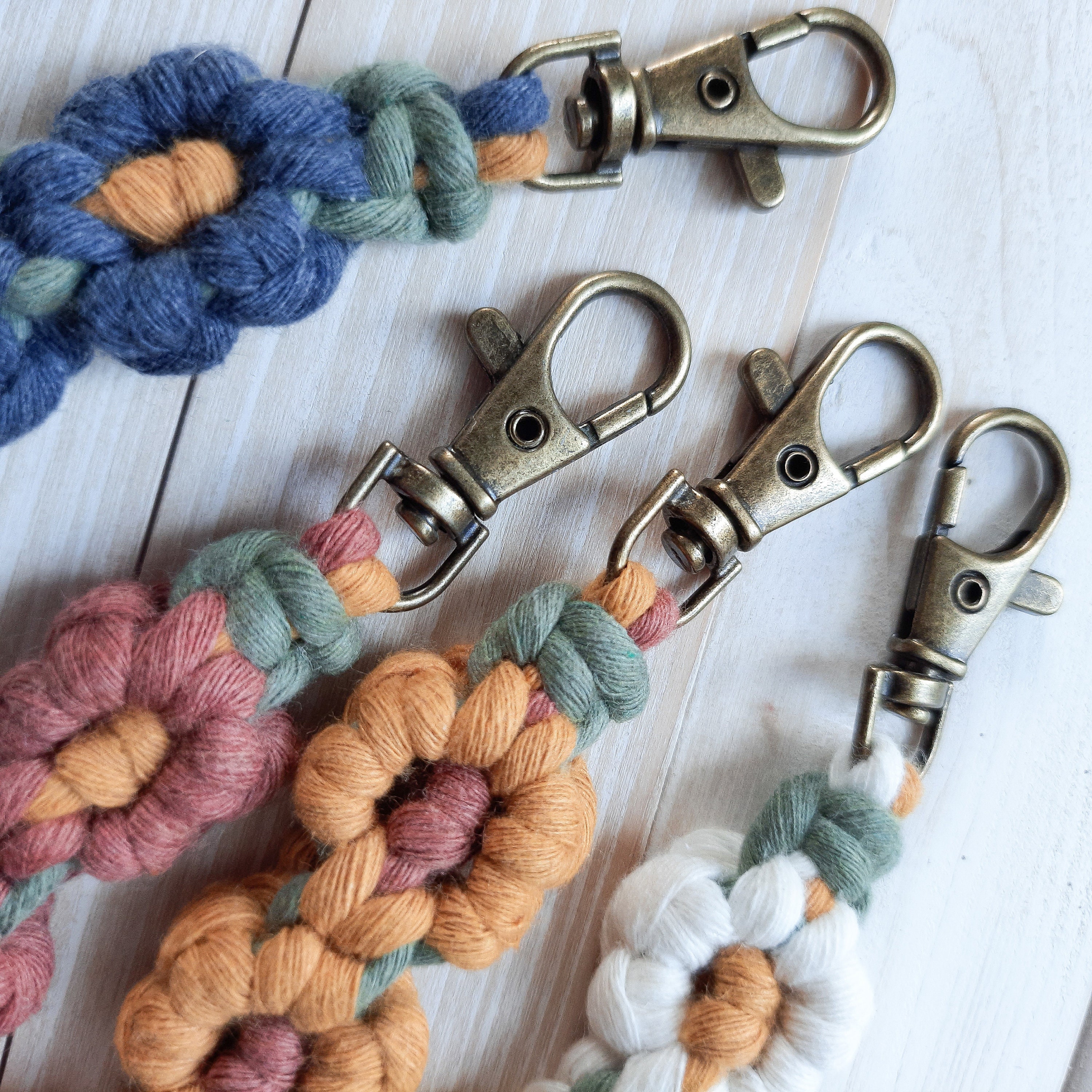 Daisy Macrame Keychain Flower Chain, Key Accessories Sunflower
