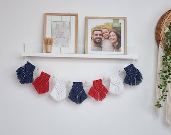 4th of July Garland Patriotic Garland 4th of July Decor American Decor Rustic Patriotic US Army Veteran US Navy Veteran Patriotic Decor