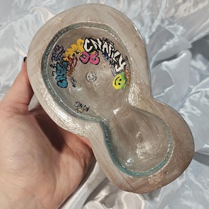 HandCrafted Clay Graffiti Skatepark Ashtray