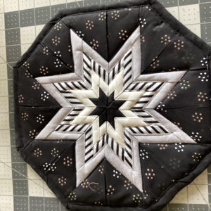 Hot pad, trivet. pot holder