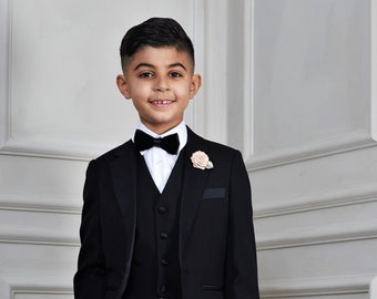 Boy's 5-Pieces Slim Fit Black Notched  Lapel Tuxedo Jacket Set  ) [jacket,  vest ,pants, shirt, bowtie]