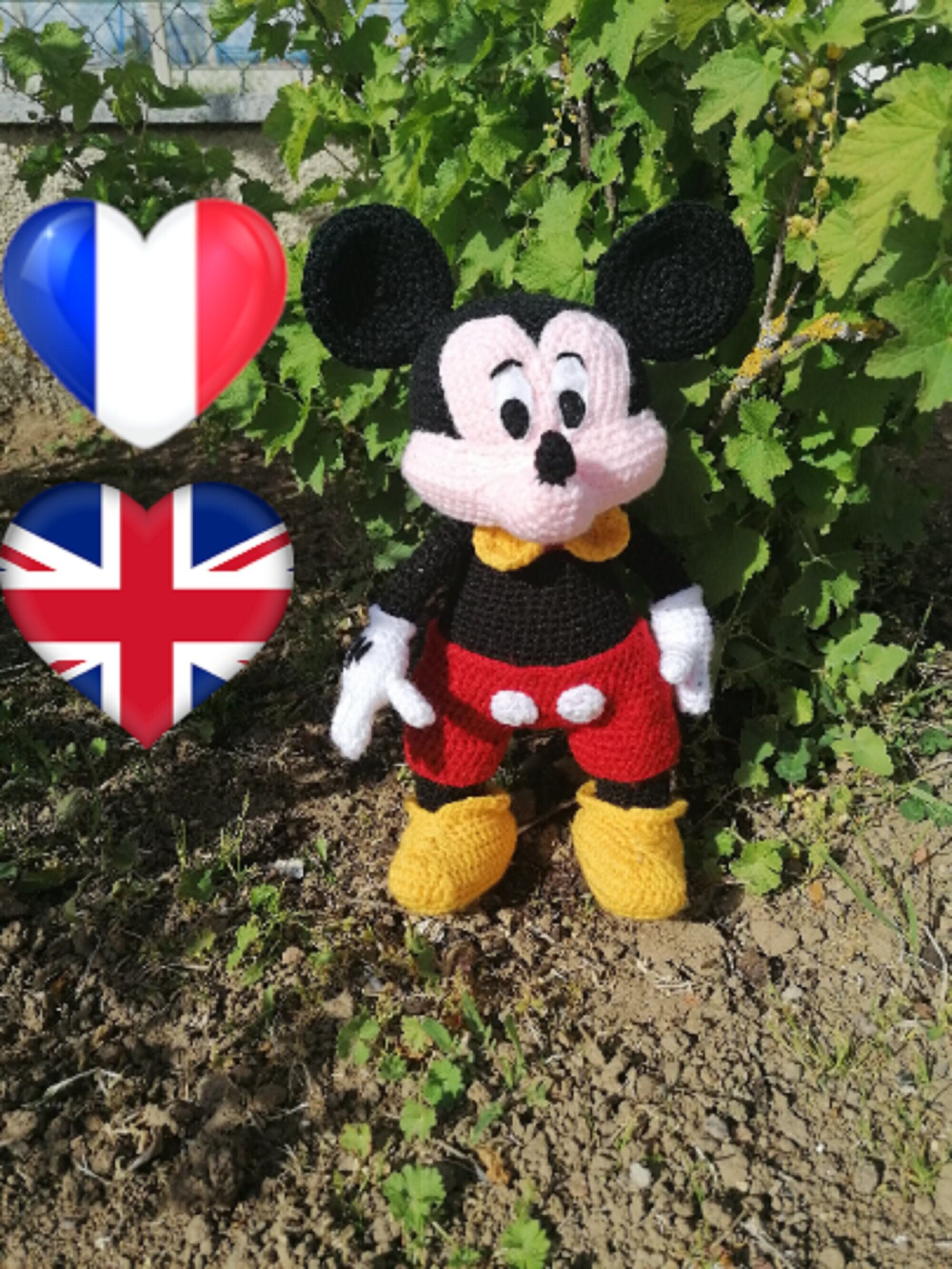 Peluche Mickey Mouse style vintage Disneyland Paris Disney rétro coutures  40 cm