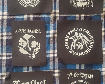 Punk punkrock metal crustpunk hardcore dbeat patches (antischism,discharge ,dystopia,zyanose,conflict, ausrotten)
