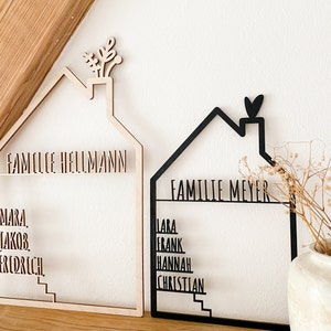 Haus mit Namen personalisiert aus Holz | Geschenk für Familie als Einzugsgeschenk, zur Hochzeit, Einweihung oder Geburtstag