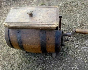 Antique Primitive Old massive butter churn with hand crank wooden paddle 19th