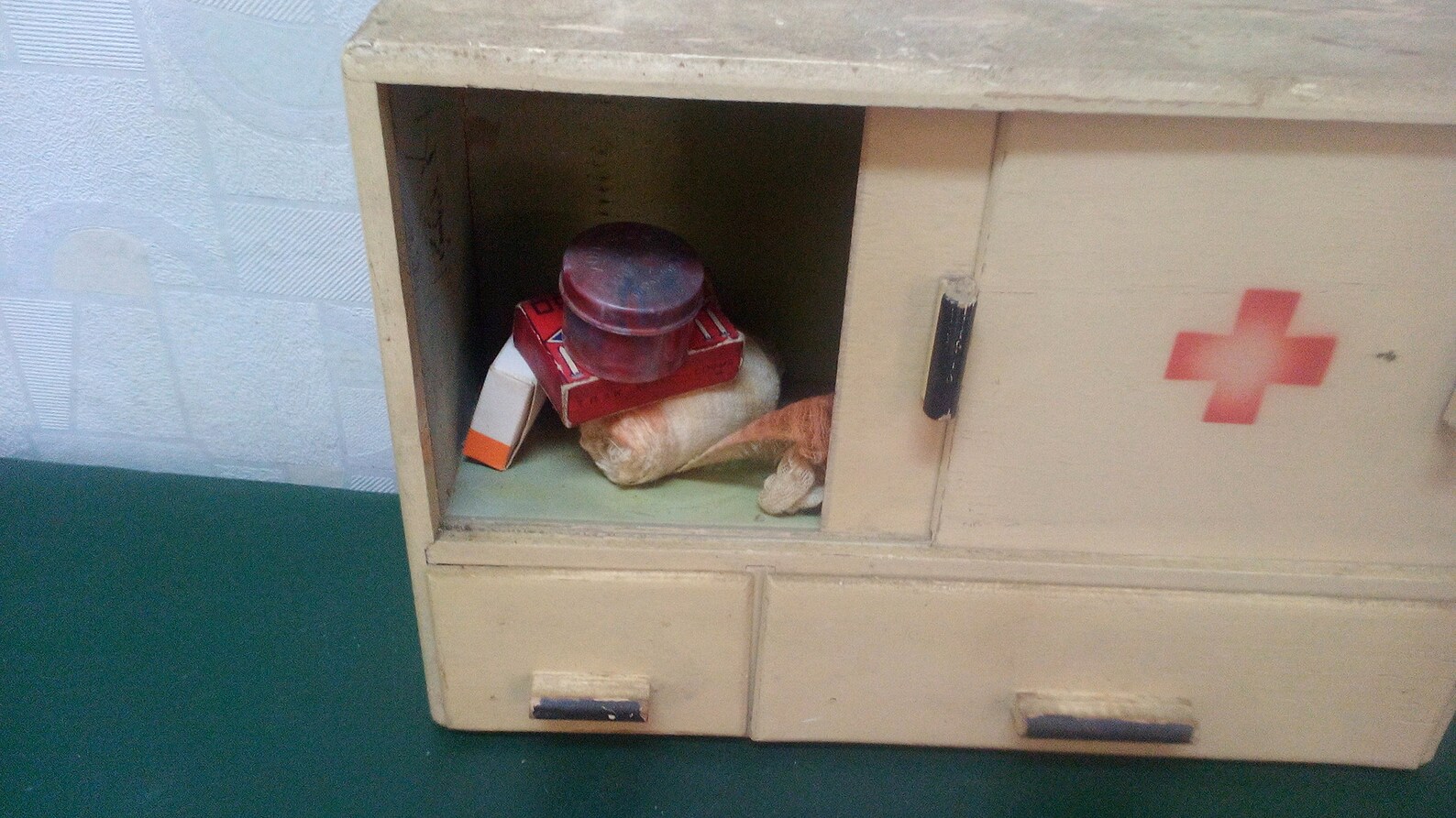 Seltener Alter Alter Medizinschrank aus Holz erste Hilfe | Etsy