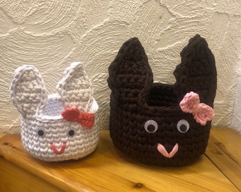 Cute Easter baskets in bunny look with wiggle eyes, crocheted, ideal gift for Easter, birthday or baby shower, basket for nursery