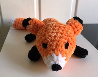 cuddly fox, small plush animal made of velvety chenille wool, pure handmade, crocheted