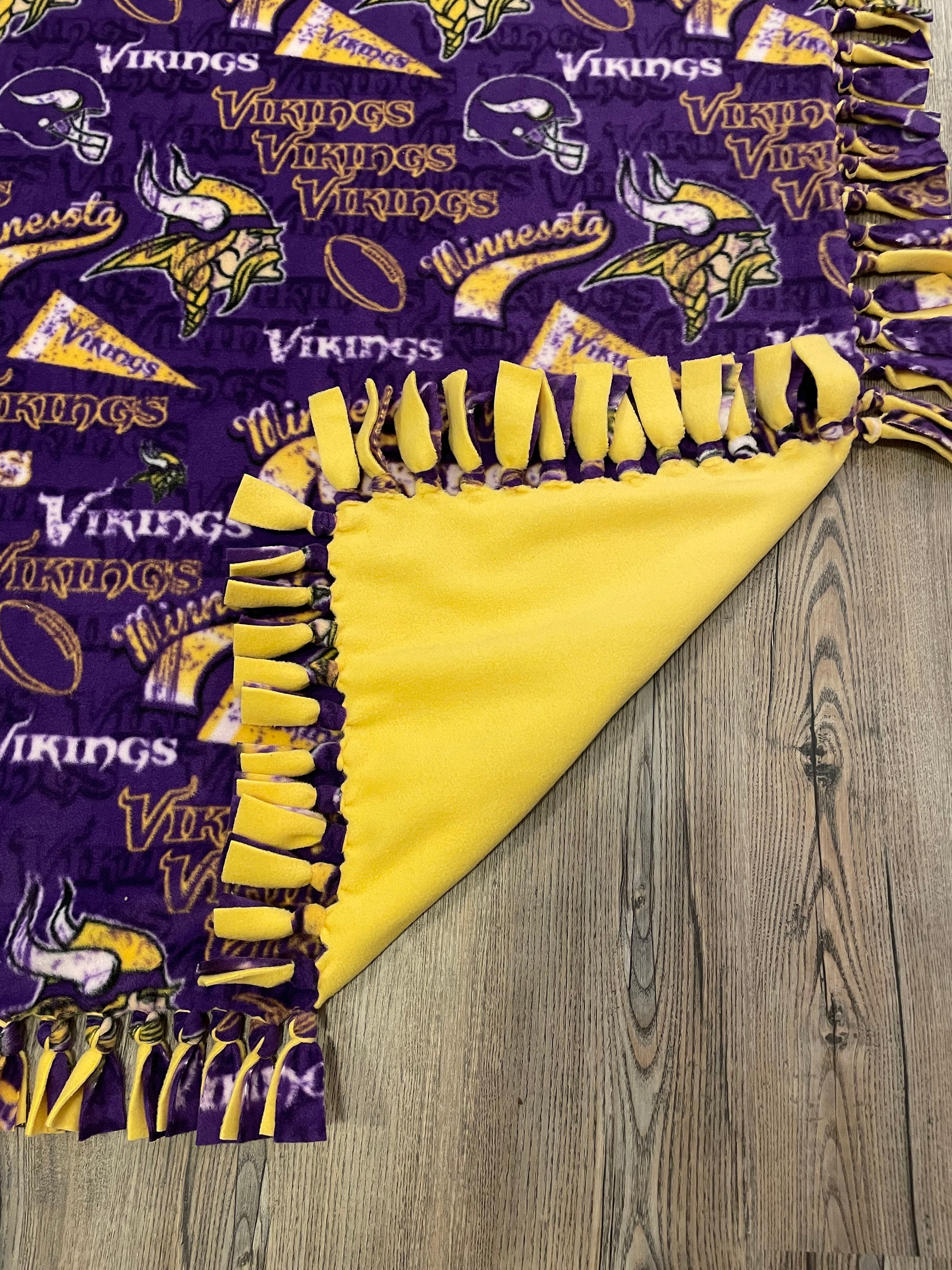 Minnesota vikings fleece blanket hotsell