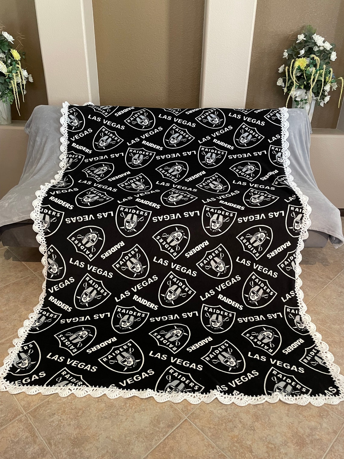Las Vegas Raiders Fleece Throw Blanket With Crocheted Border Etsy
