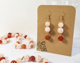 PROTECTIVE GEMSTONE JEWELLERY, necklace and earrings set, quartzite, mother-of-pearl, red agate jewellery