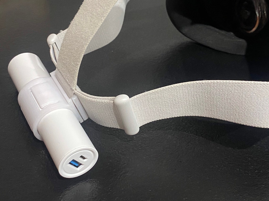 using power bank with oculus quest 2