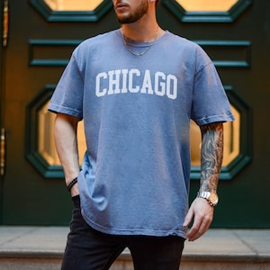 Unisex Chicago Illinois Collegiate Comfort Colors T-Shirt