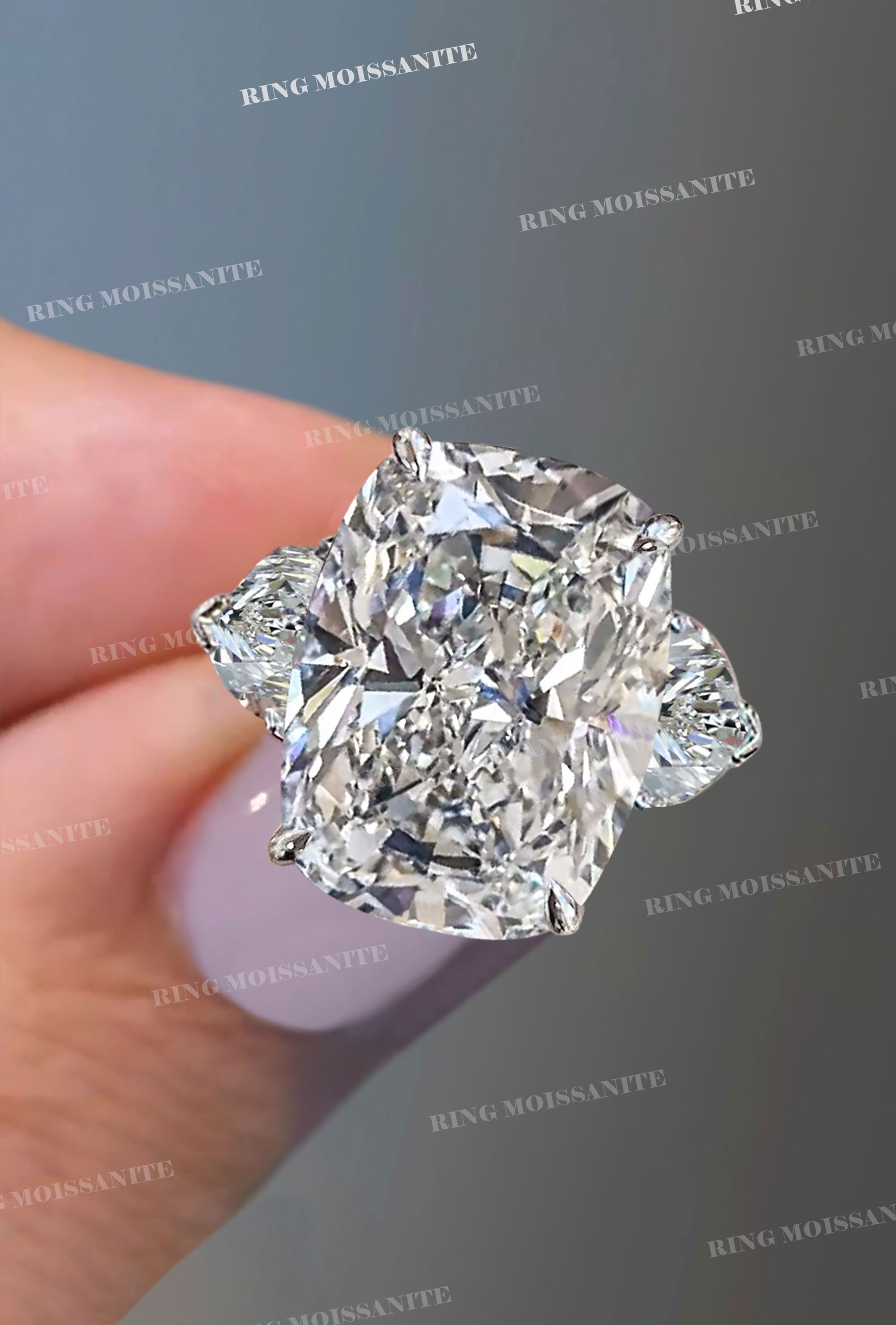 2.15 Carat Round Brilliant Cut Diamond Halo Set Ring – Van Rijk
