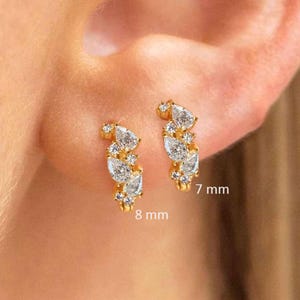 diamond huggies•14k gold huggie earrings•Natural Diamond huggie hoop earrings•small diamond hoop earrings•tiny mini hoop earrings•gift
