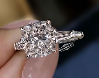 Lab Grown Diamond Engagement Ring: 2.6CT Cushion Cut, 14k Gold Three Stone