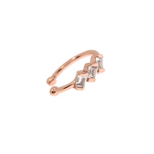 14k gold ear cuff•ear cuff no piercing•baguette conch cuff•hoop ear cuff•ear cuff earrings•fake ear cuff•conch earring•non pierced ear cuff
