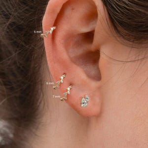 軟骨フープ•ダイヤモンド ハギー•14K ソリッド ゴールド•天然ダイヤモンド•ハギー フープ ピアス•軟骨ピアス•ミニ フープ ピアス•ダイヤモンド フープ•ギフト