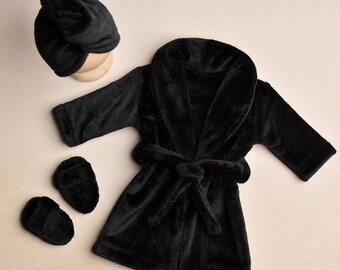 Baby Bathrobe Outfit, Newborn SPA Costume, Black Slippers, Soft Towel-Turban, Boy and Girl Photo Props, Infant Sauna Set, SPA Themed Gift