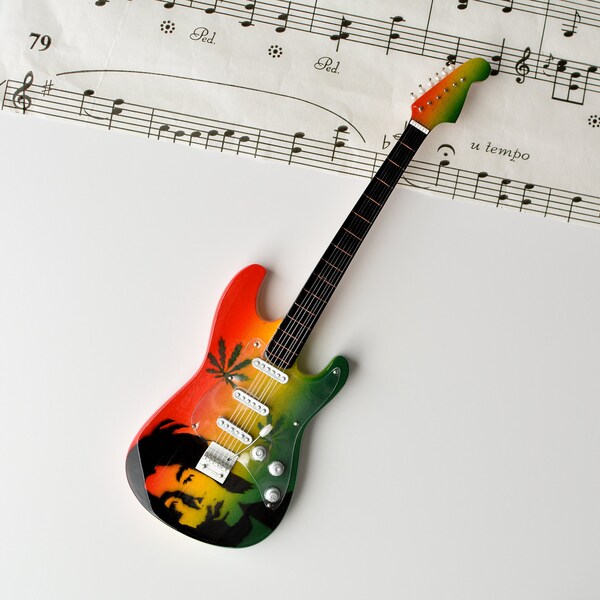 Miniature Electric Guitar Musical Instrument Wooden Guitar Dollhouse Accessories Newborn Photography Props Baby Biker Outfit Gift for Her