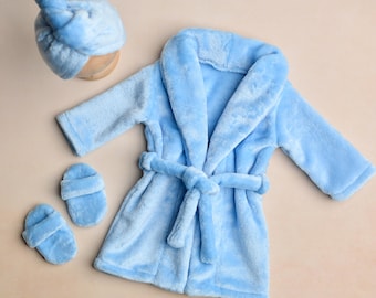 Baby Bathrobe Outfit, Newborn SPA Costume, Blue Slippers, Soft Towel-Turban, Boy and Girl Photo Props, Infant Sauna Set, SPA Themed Gift