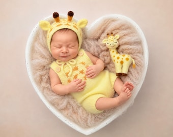 Newborn Giraffe Set, Knitted Romper, Yellow Hat with Horns, Felted Giraffe Toy, Baby Photo Outfit, New Mom Gift Basket, Giraffe Themed Gift